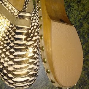 NEW $1000 Devi Kroell Genuine Python Clogs
